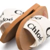 Sandália Slide Chloé Woody – Elegância e Conforto Minimalista